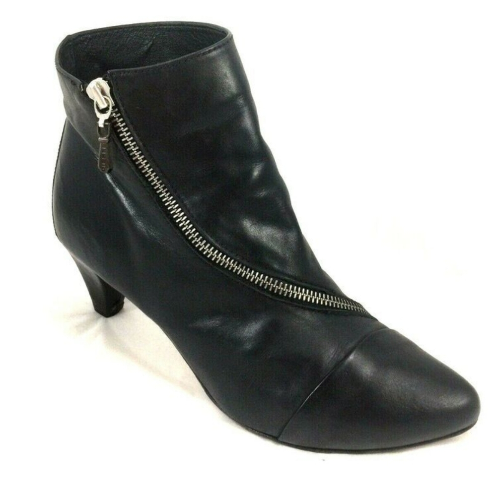 Diesel leather ankle boots
